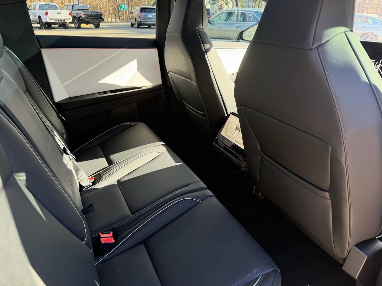 Tesla Cybertruck Cyberbeast AWD 2024