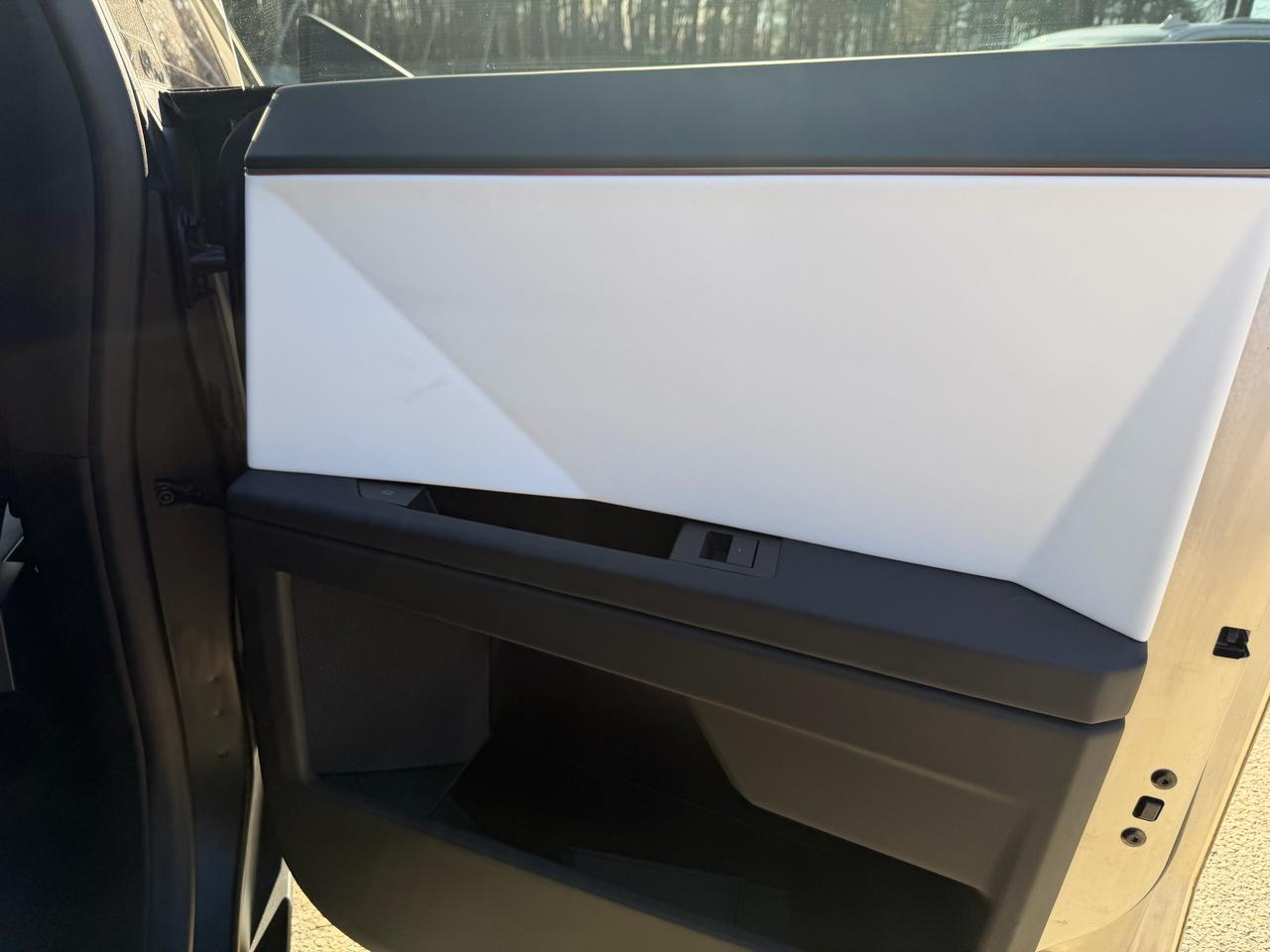 Tesla Cybertruck Cyberbeast AWD 2024