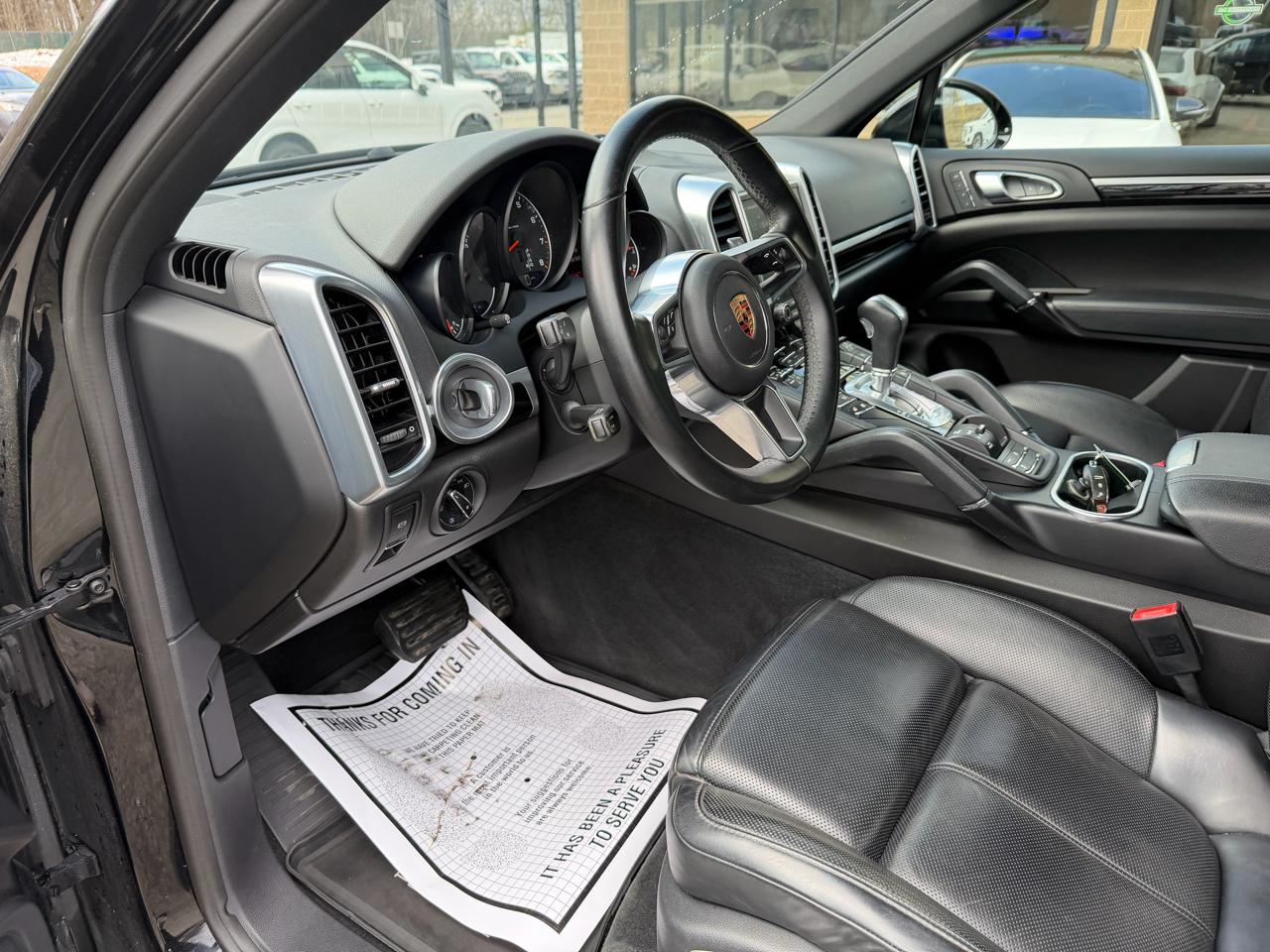 Porsche Cayenne AWD 2018