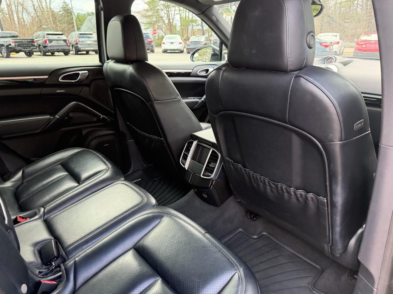 Porsche Cayenne AWD 2018