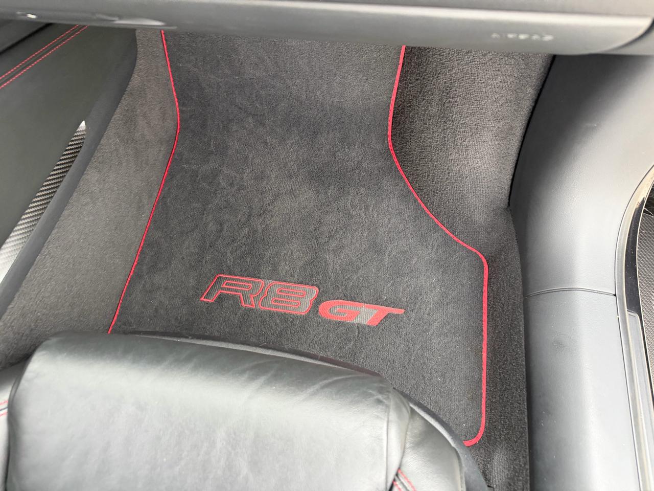 Audi R8 2dr Conv Auto quattro Spyder 5.2L GT 2012