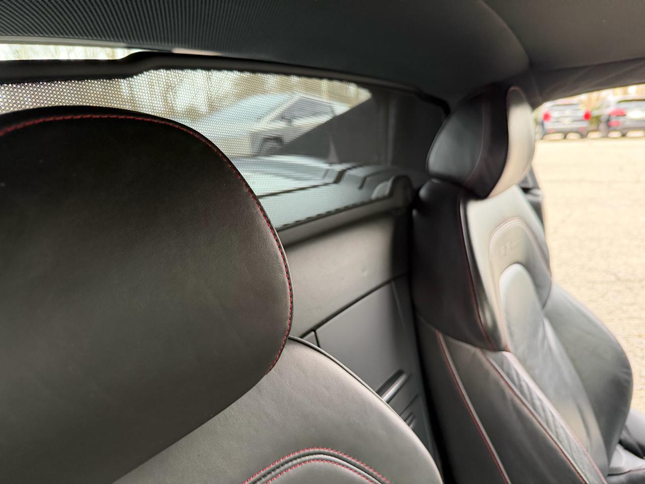 Audi R8 2dr Conv Auto quattro Spyder 5.2L GT 2012