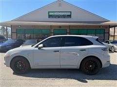 2021 Porsche Cayenne 