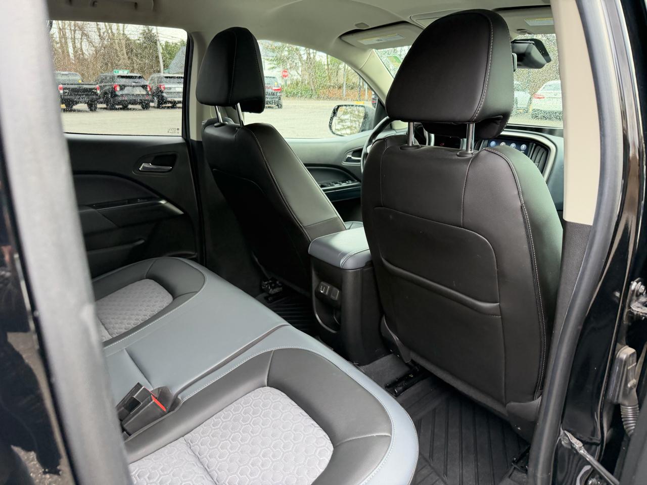 Chevrolet Colorado 4WD Crew Cab 128" Z71 2021