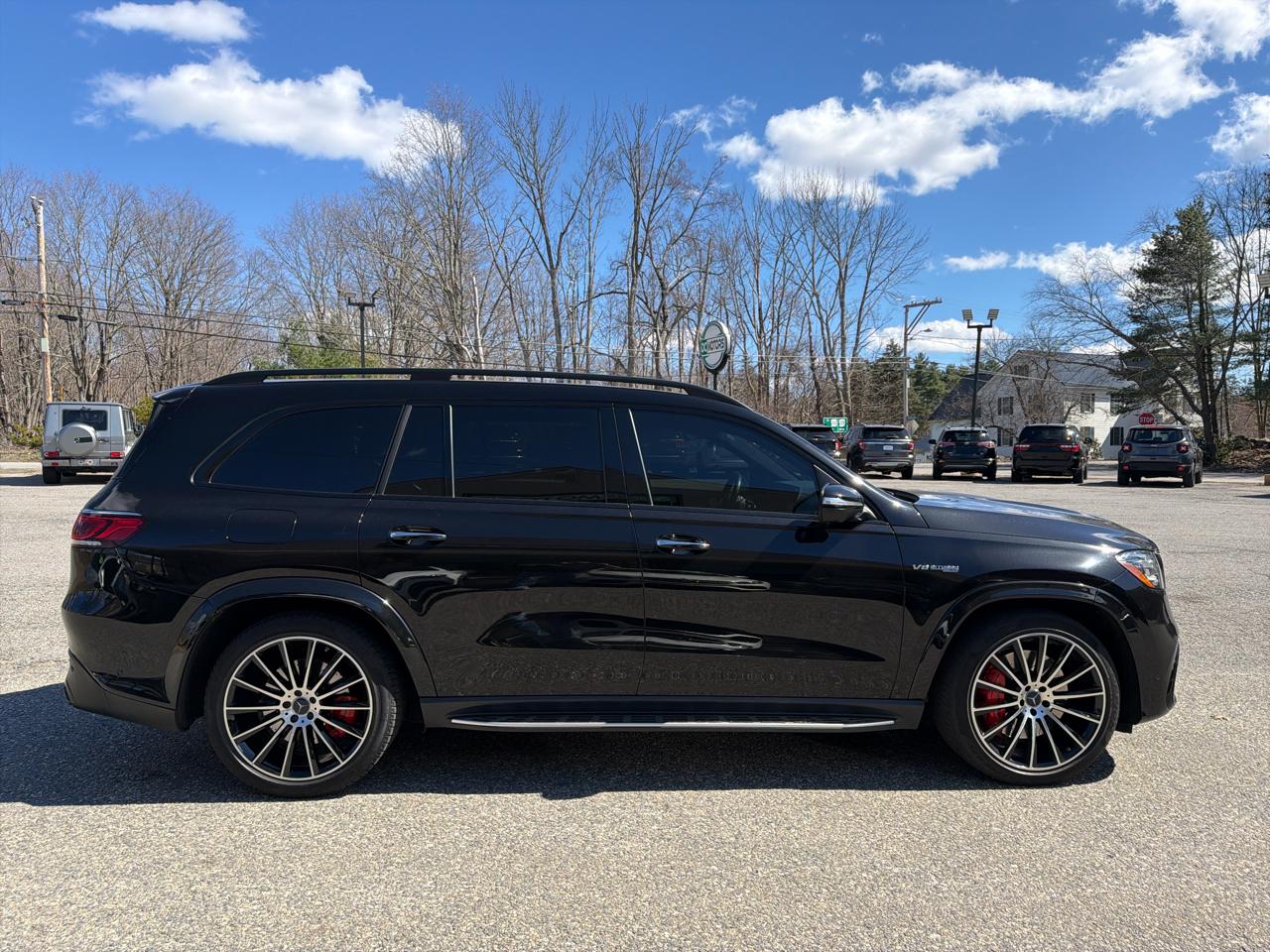 Mercedes-Benz GLS  2021