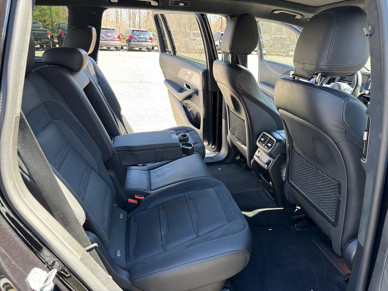 Mercedes-Benz GLS  2021