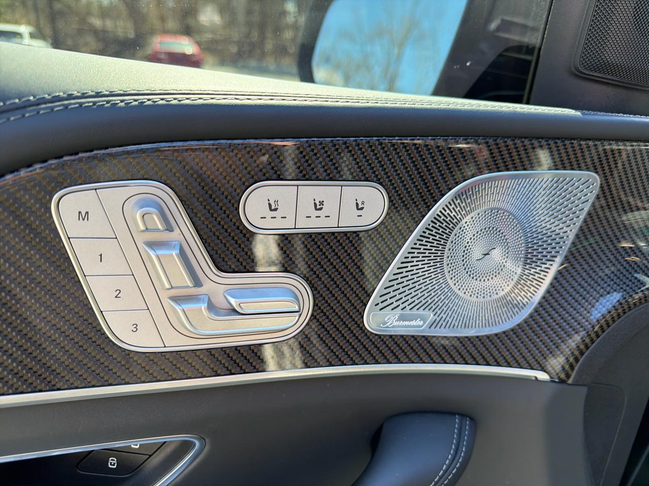 Mercedes-Benz GLS  2021