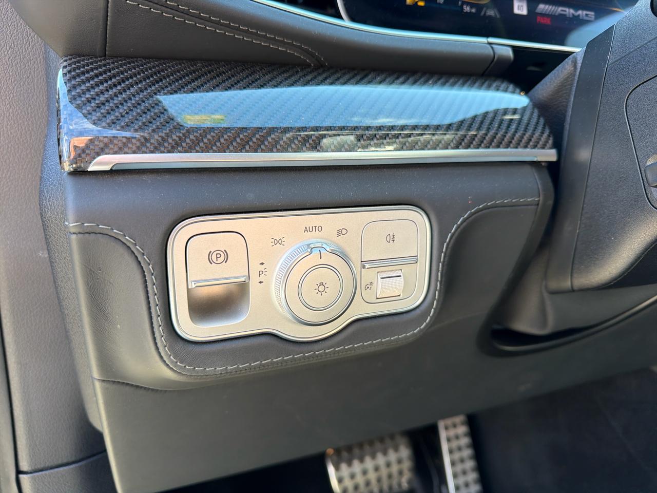 Mercedes-Benz GLS  2021