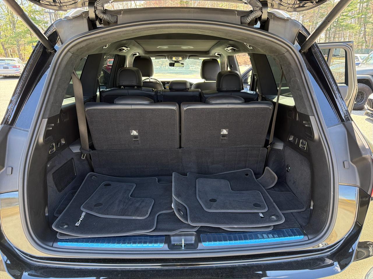 Mercedes-Benz GLS  2021