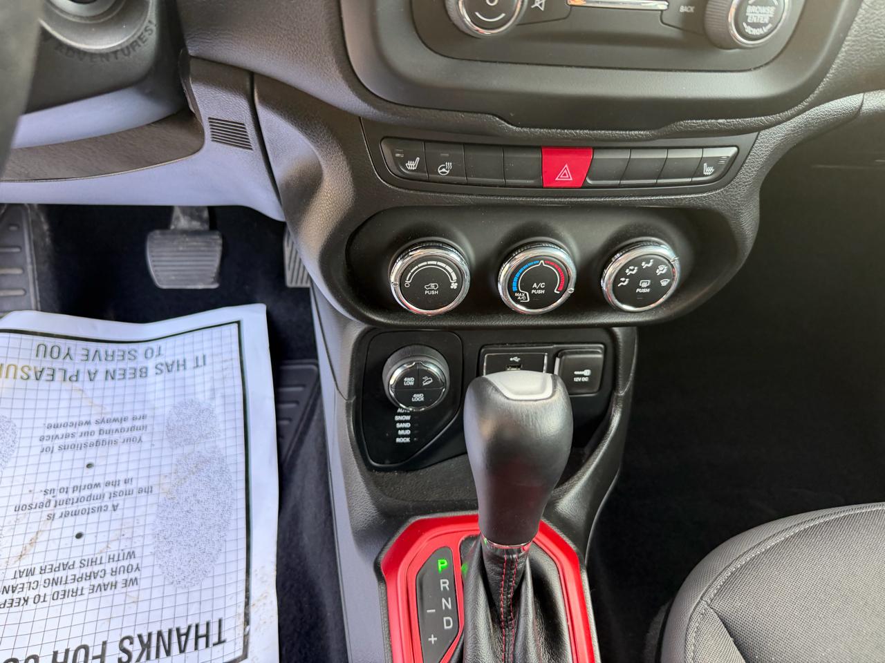 Jeep Renegade 4WD 4dr Trailhawk 2016