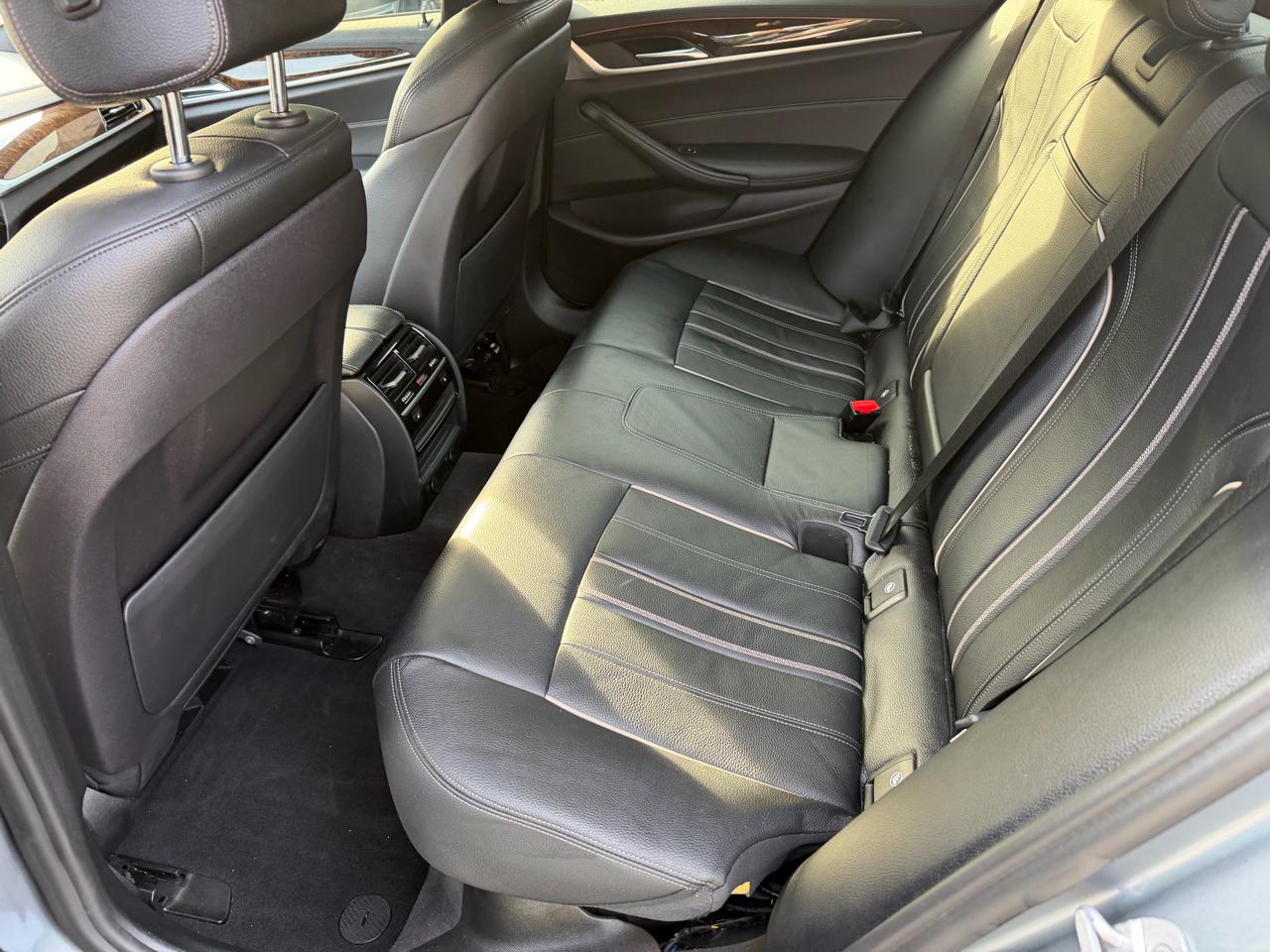 BMW 5 Series 540i xDrive Sedan 2017