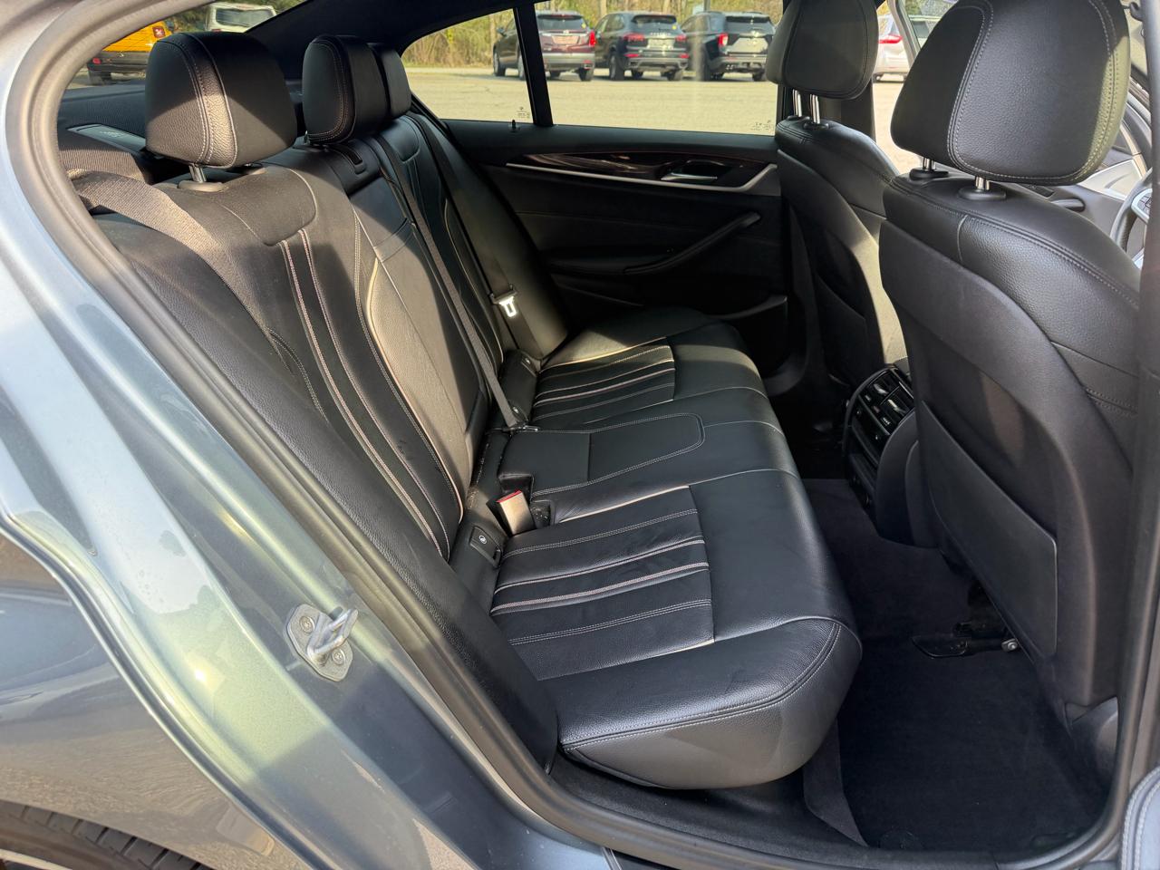 BMW 5 Series 540i xDrive Sedan 2017