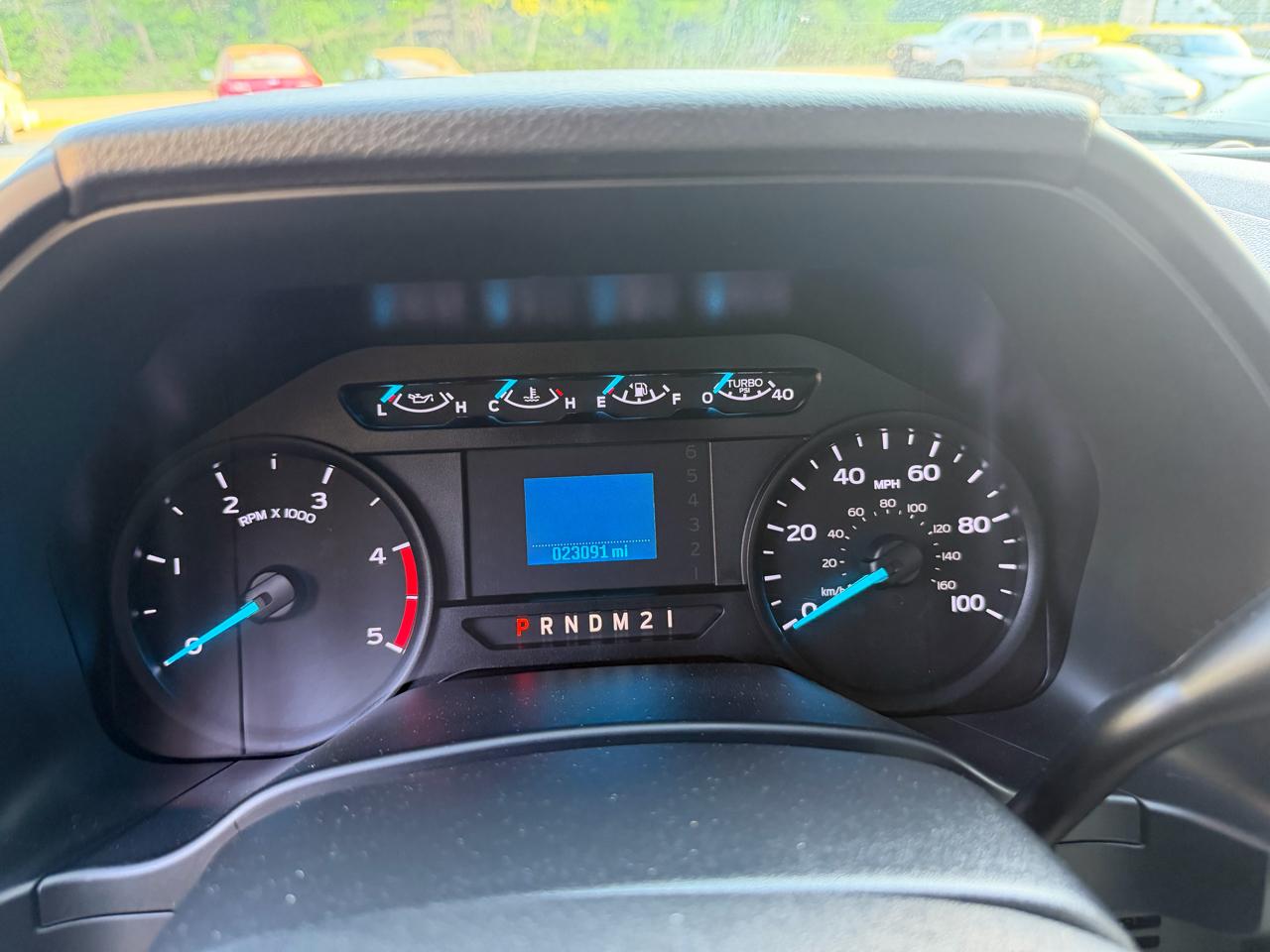 Ford Super Duty F-550 DRW XLT 4WD Reg Cab 145" WB 60" CA 2019