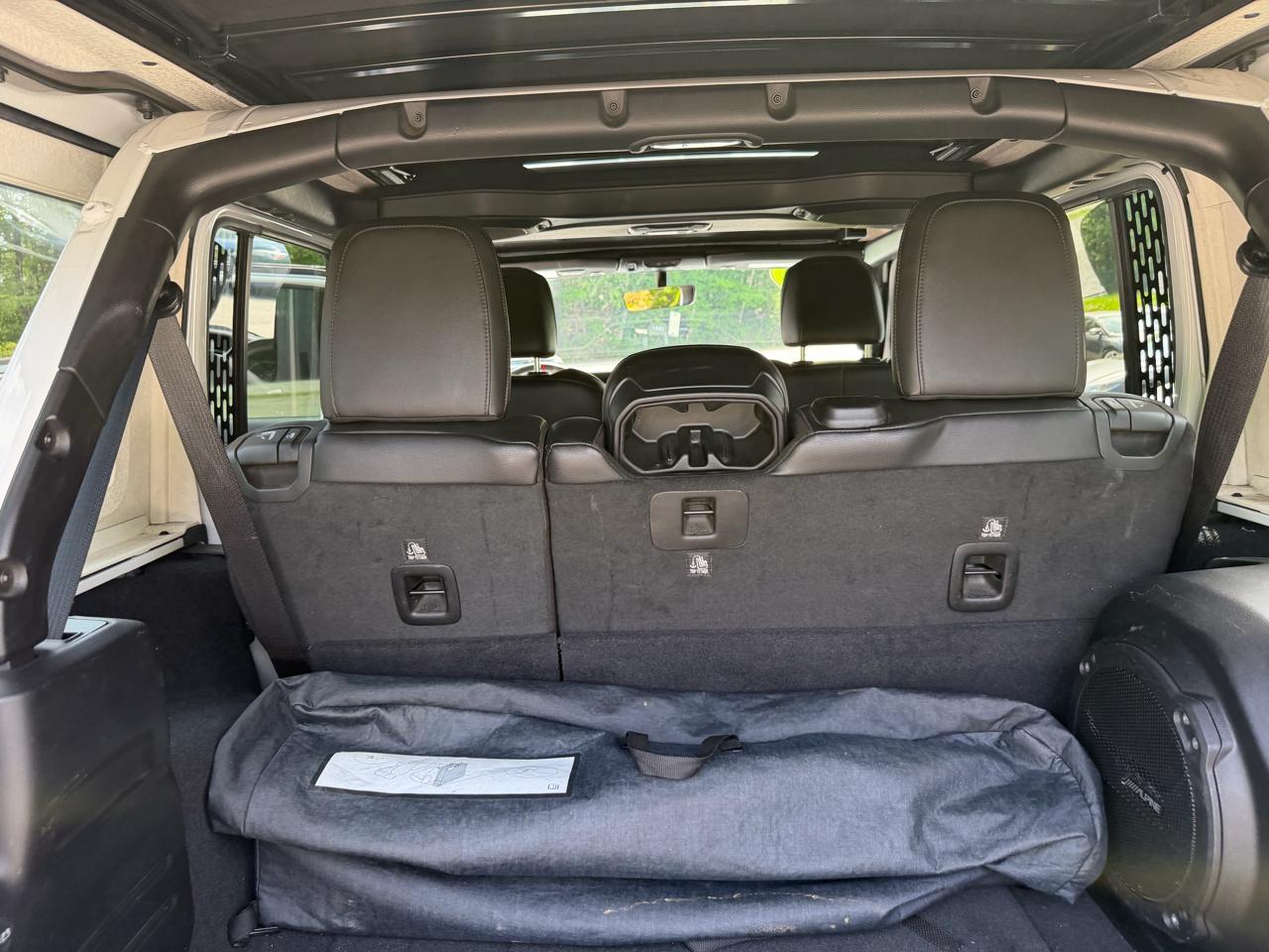 Jeep Wrangler Unlimited Sahara Altitude 4x4 2019