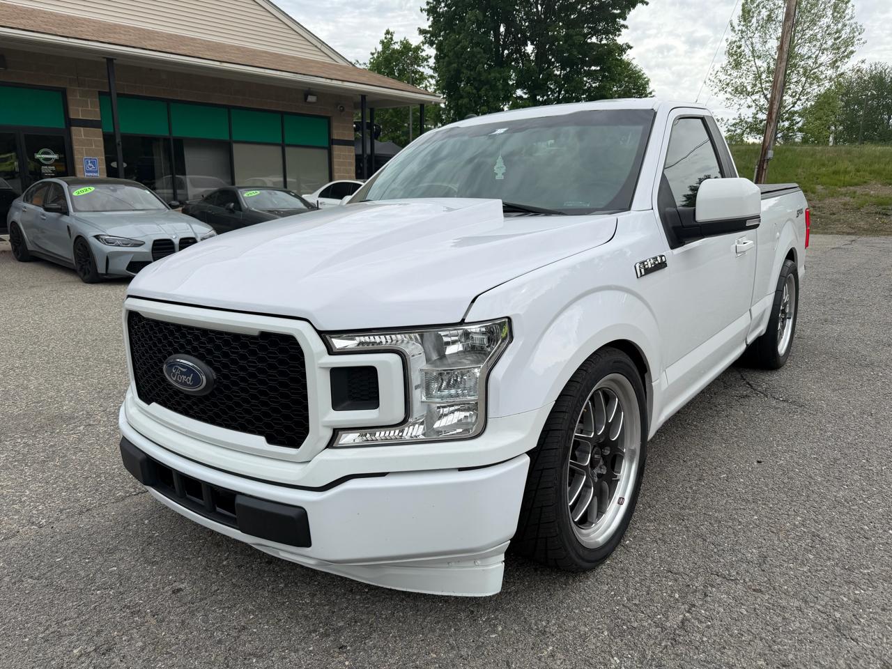 Ford F-150 2WD Reg Cab 145" XLT 2018