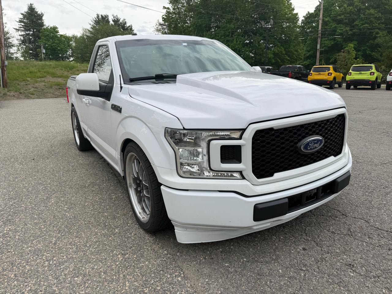 Ford F-150 2WD Reg Cab 145" XLT 2018