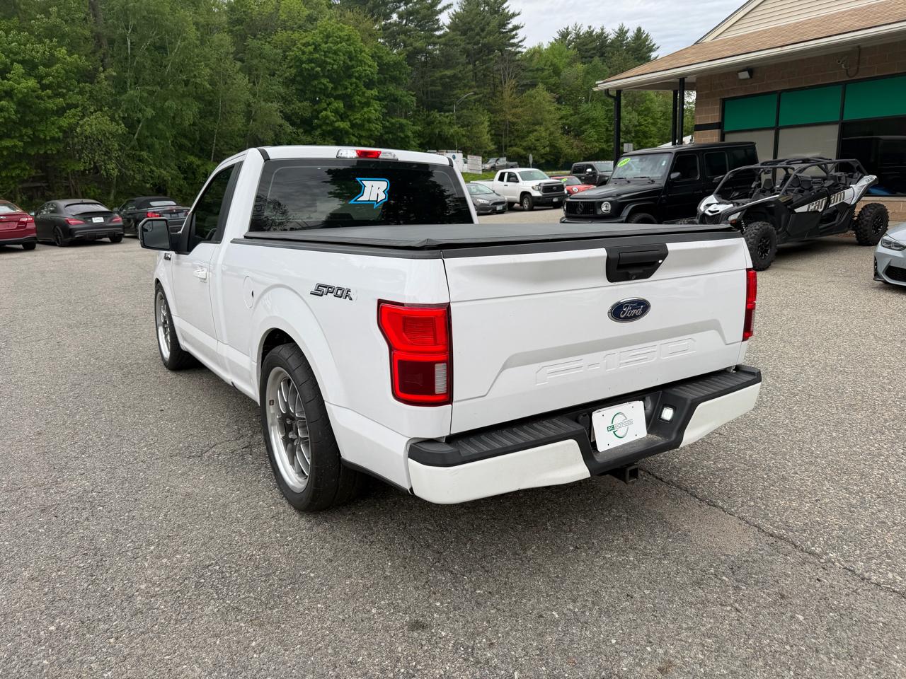 Ford F-150 2WD Reg Cab 145" XLT 2018