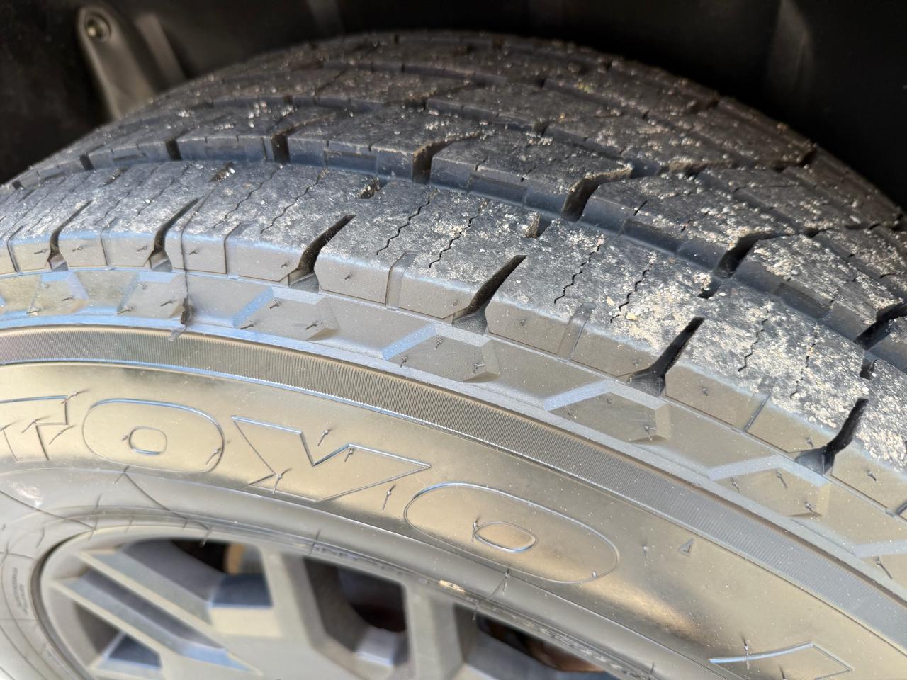 Tesla Cybertruck AWD 2024