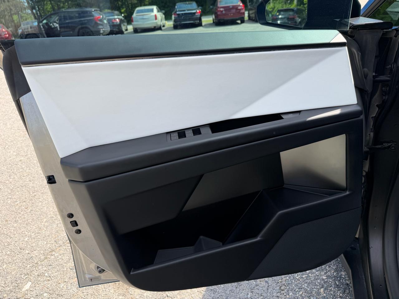 Tesla Cybertruck AWD 2024