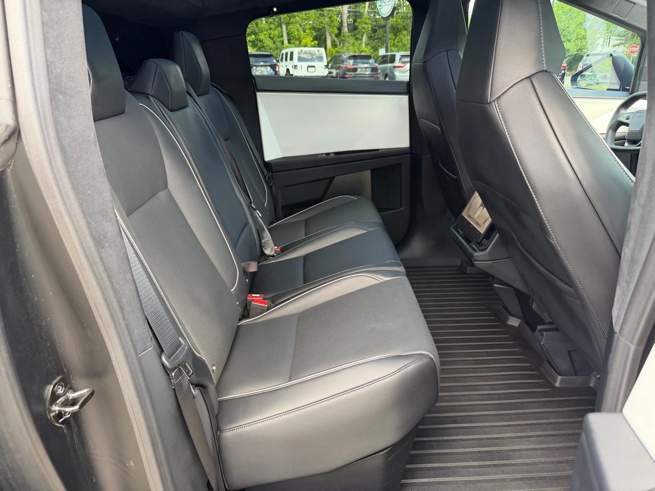 Tesla Cybertruck AWD 2024