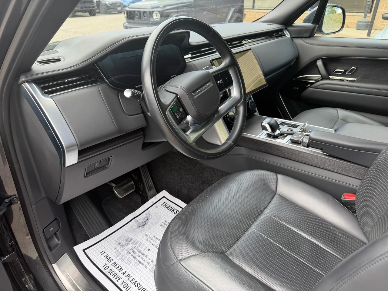 Land Rover Range Rover SV SWB 2023
