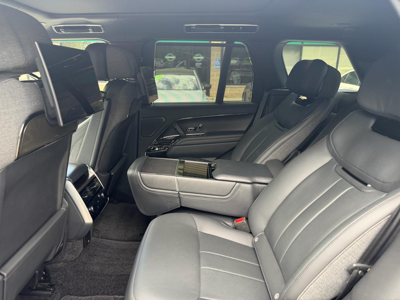 Land Rover Range Rover SV SWB 2023