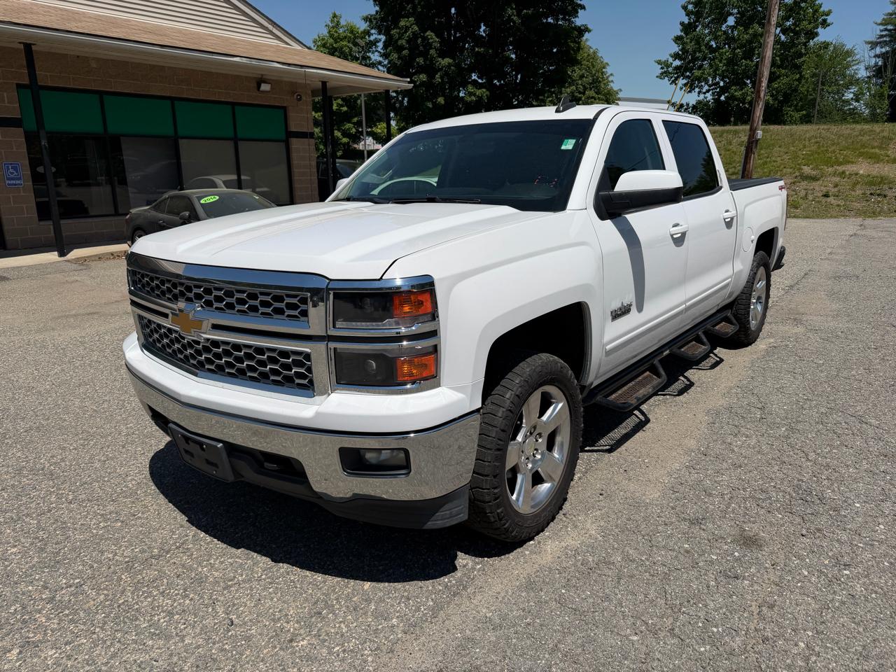 Chevrolet Silverado 1500 4WD Crew Cab 143.5" LT w/1LT 2015