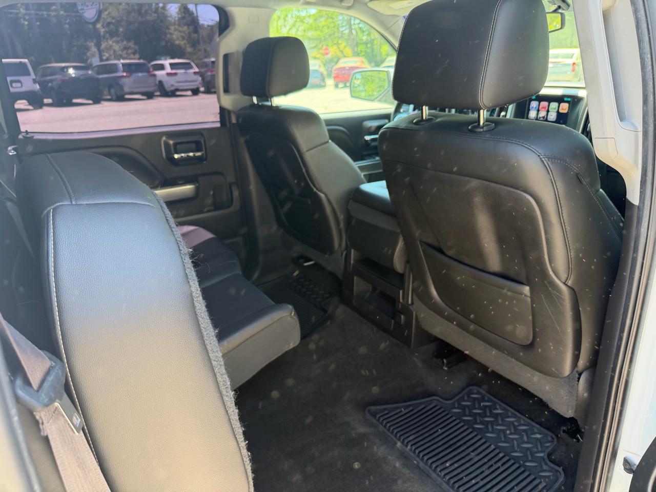 Chevrolet Silverado 1500 4WD Crew Cab 143.5" LT w/1LT 2015