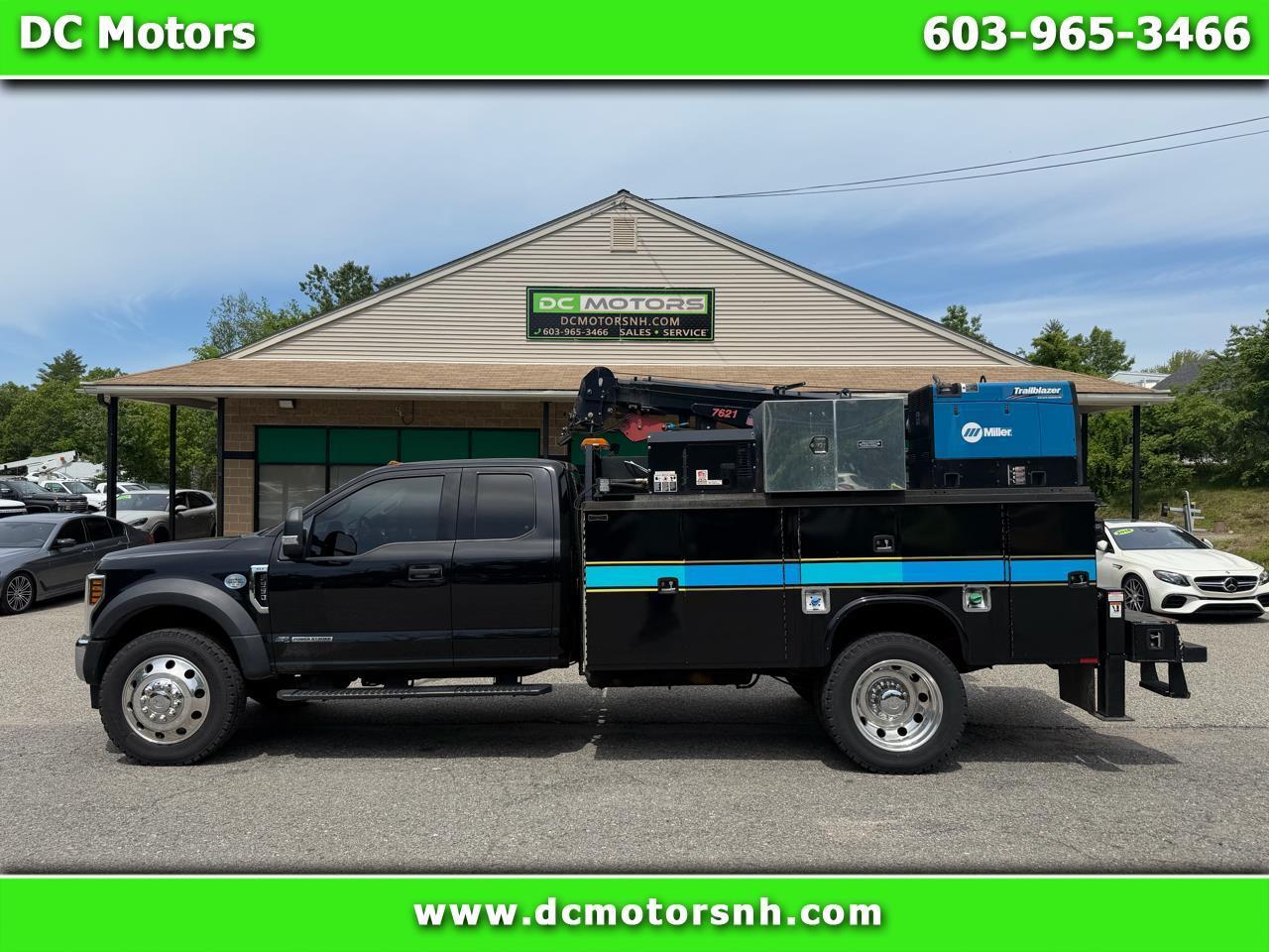 2019 Ford Super Duty F-550 DRW LARIAT 4WD SuperCab 168" WB 60" CA