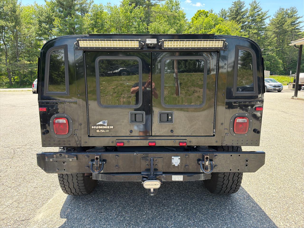 AM General Hummer 4-Passenger Wgn Enclosed 1998