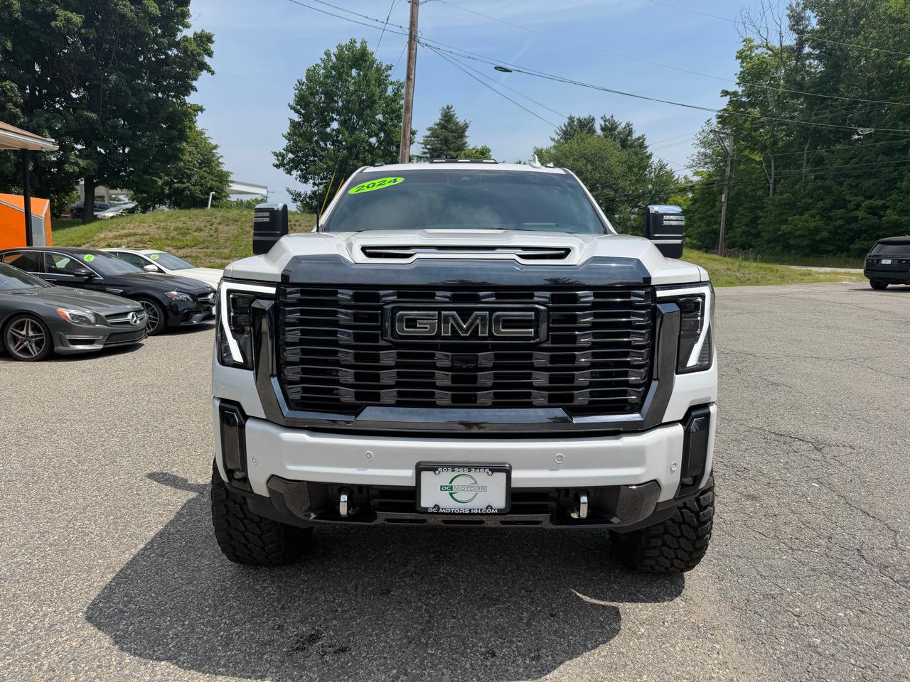 GMC Sierra 2500HD 4WD Crew Cab 159" Denali Ultimate 2024