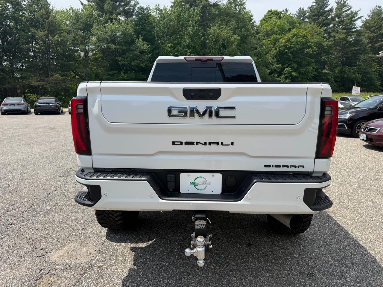 GMC Sierra 2500HD 4WD Crew Cab 159" Denali Ultimate 2024