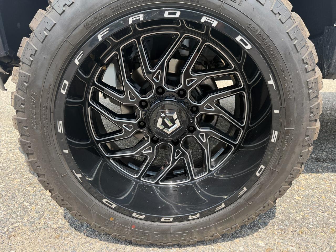 GMC Sierra 2500HD 4WD Crew Cab 159" Denali Ultimate 2024