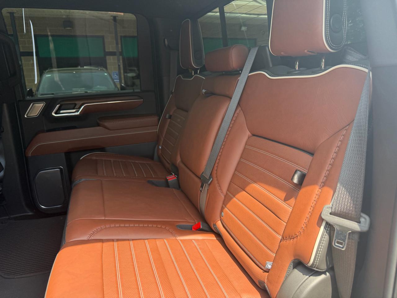 GMC Sierra 2500HD 4WD Crew Cab 159" Denali Ultimate 2024