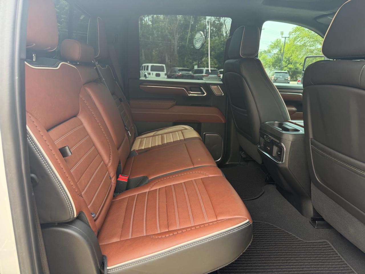 GMC Sierra 2500HD 4WD Crew Cab 159" Denali Ultimate 2024