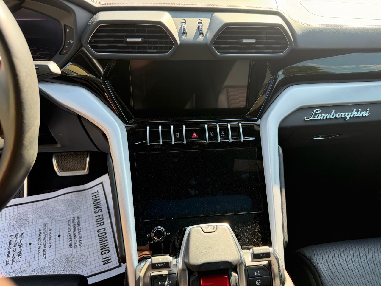 Lamborghini Urus AWD 2021