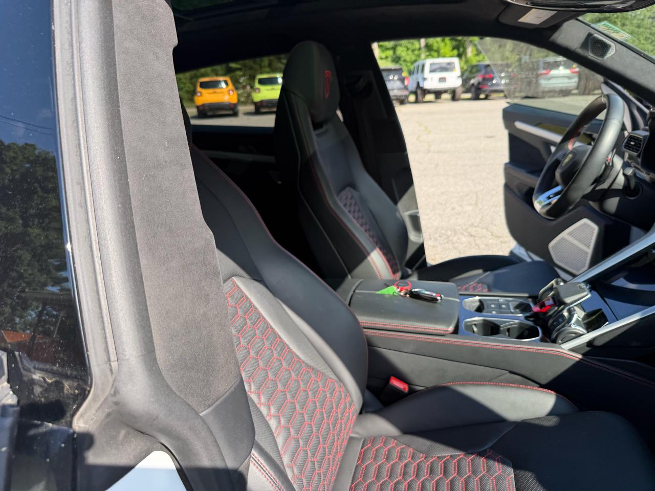 Lamborghini Urus AWD 2021