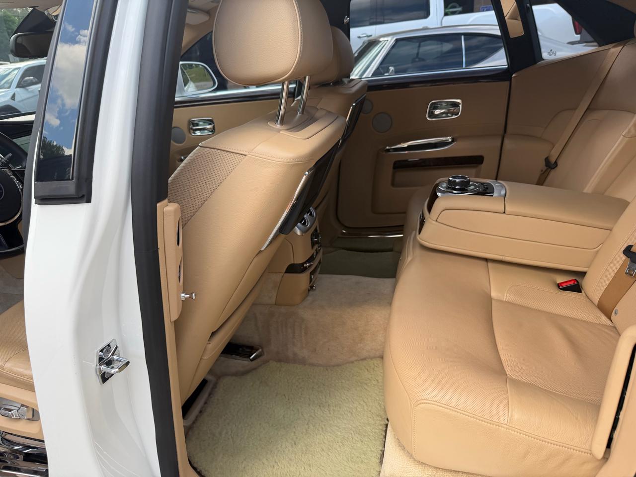 Rolls-Royce Ghost 4dr Sdn 2014