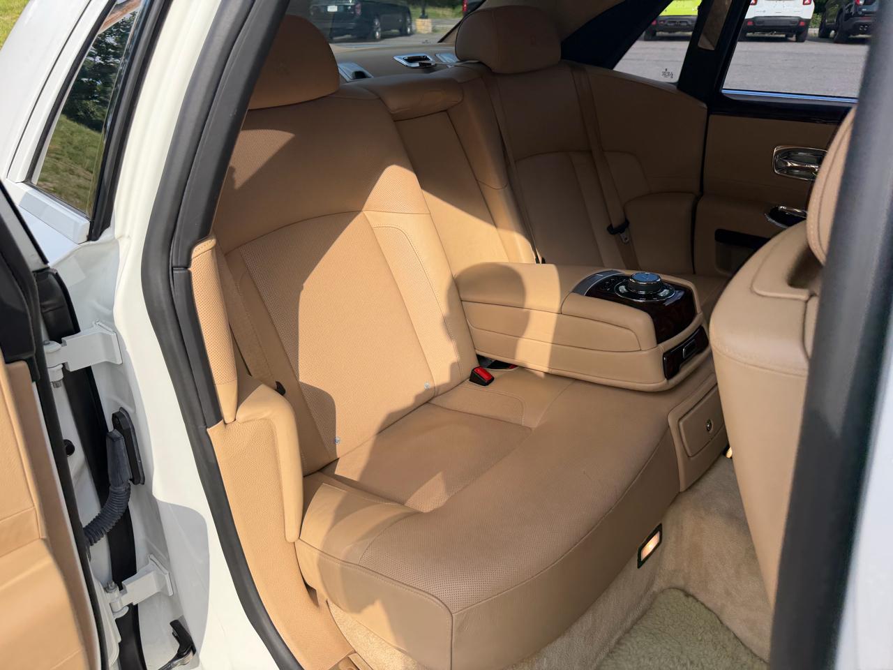 Rolls-Royce Ghost 4dr Sdn 2014