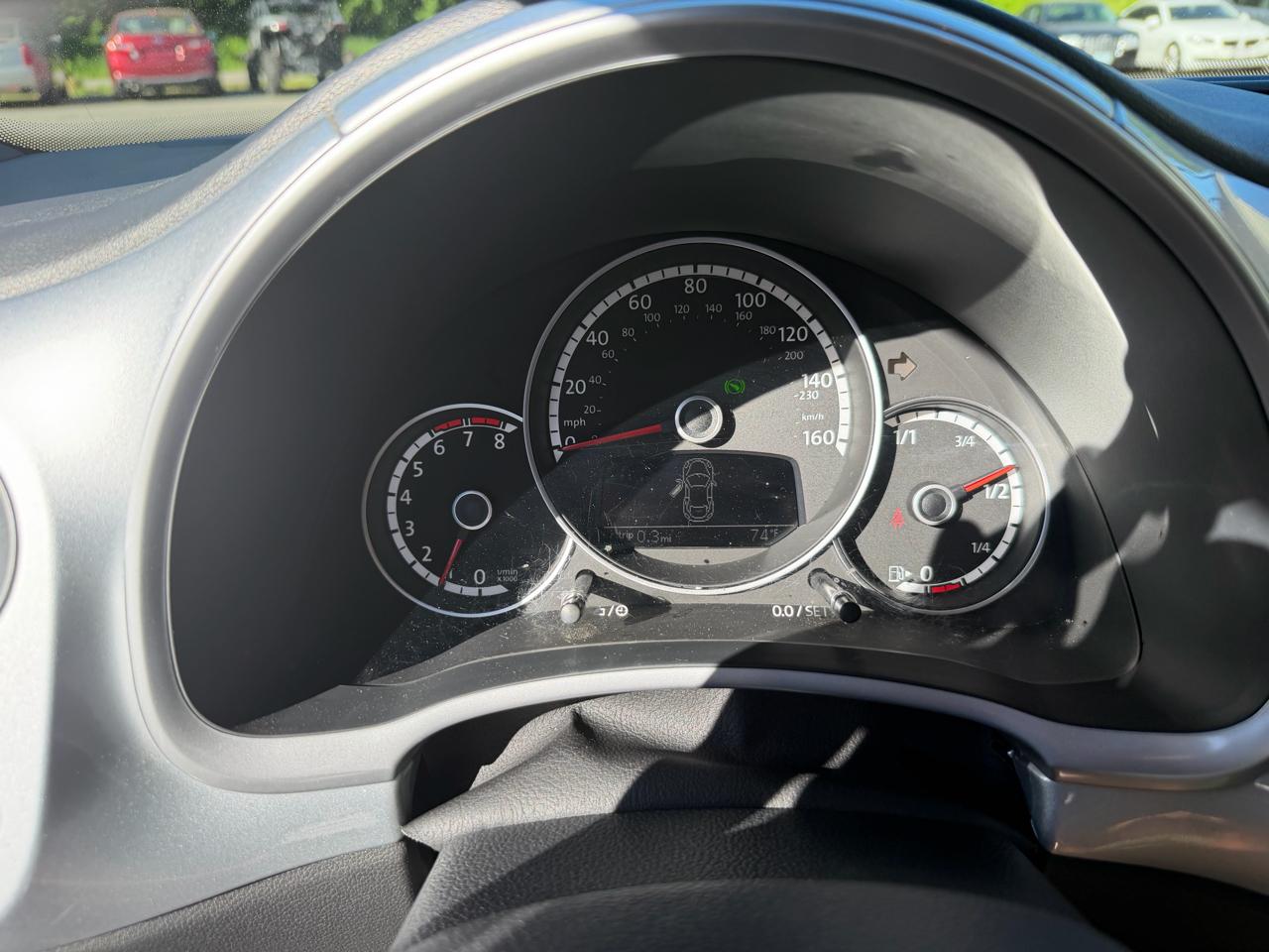 Volkswagen Beetle Convertible 2dr Auto 1.8T PZEV 2014