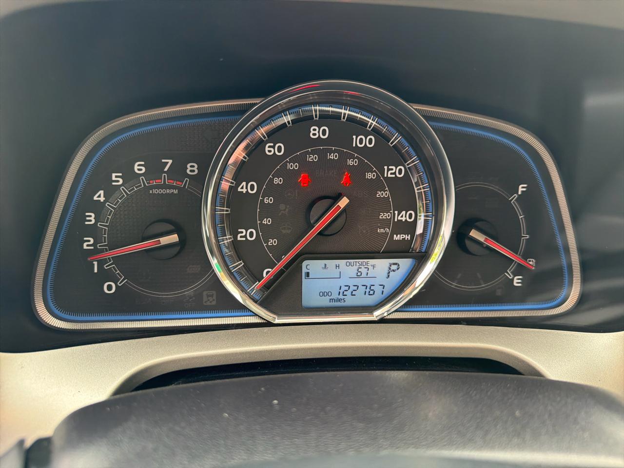 Toyota RAV4 AWD 4dr Limited (Natl) 2015