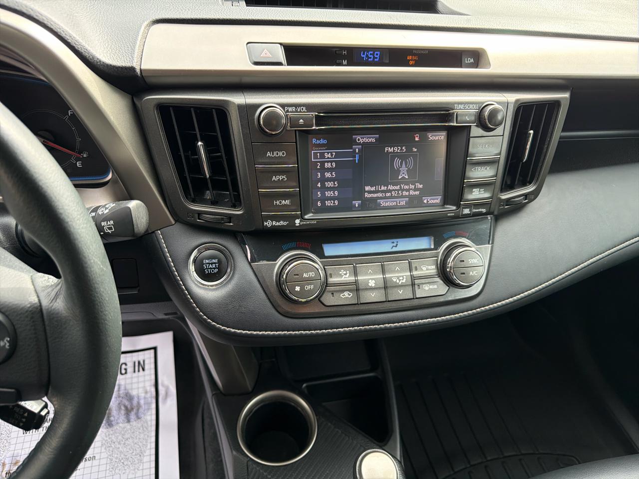 Toyota RAV4 AWD 4dr Limited (Natl) 2015