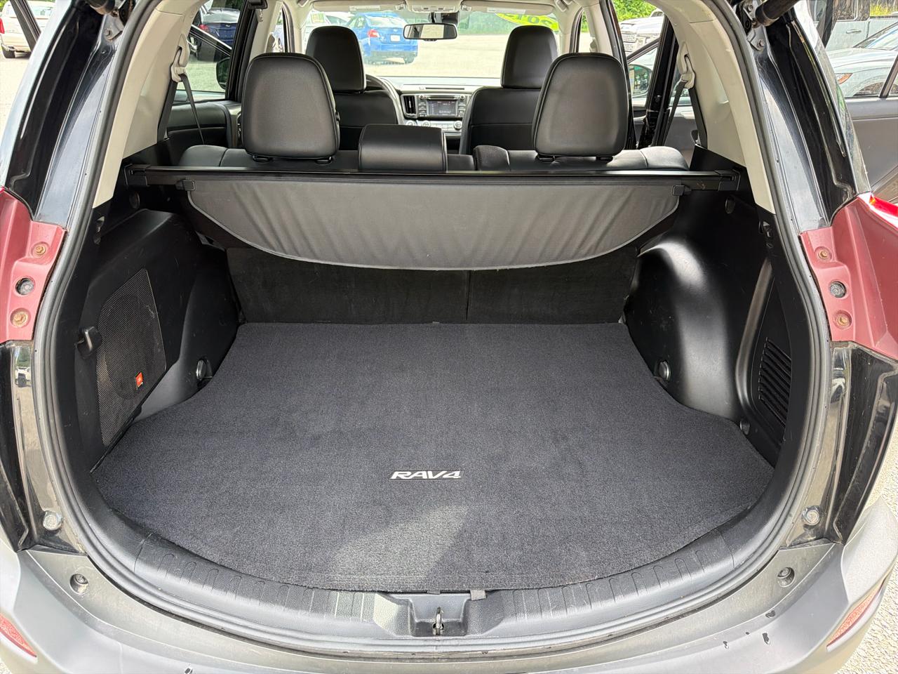 Toyota RAV4 AWD 4dr Limited (Natl) 2015