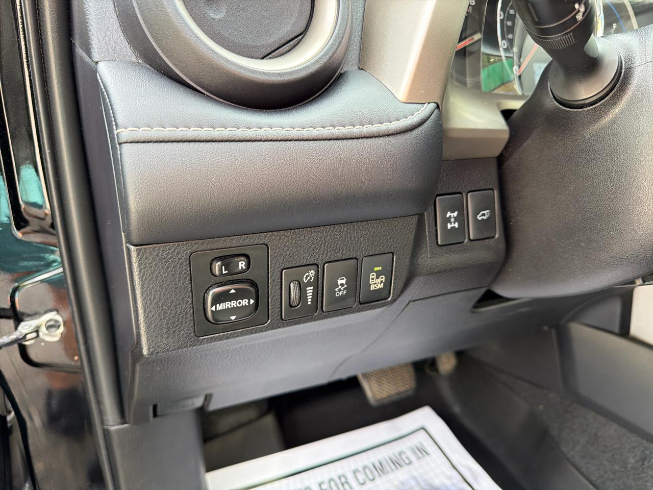Toyota RAV4 AWD 4dr Limited (Natl) 2015