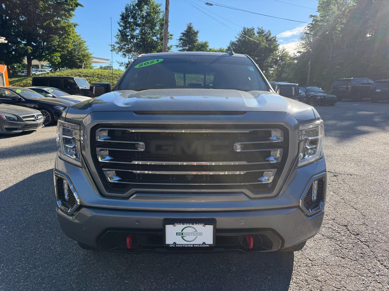 GMC Sierra 1500 4WD Crew Cab 147" AT4 2021