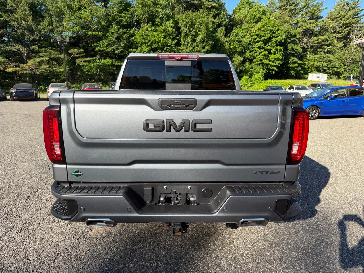 GMC Sierra 1500 4WD Crew Cab 147" AT4 2021