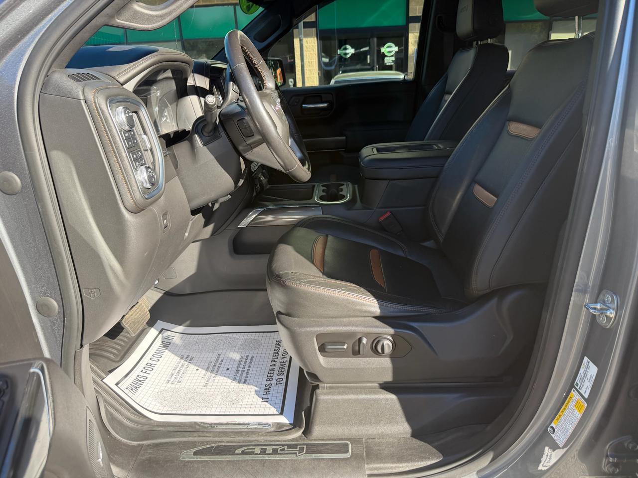 GMC Sierra 1500 4WD Crew Cab 147" AT4 2021