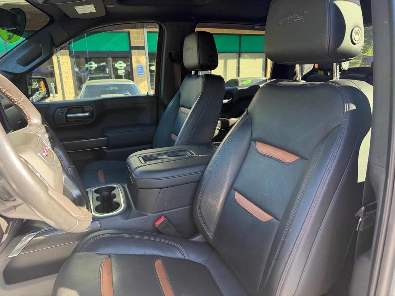 GMC Sierra 1500 4WD Crew Cab 147" AT4 2021