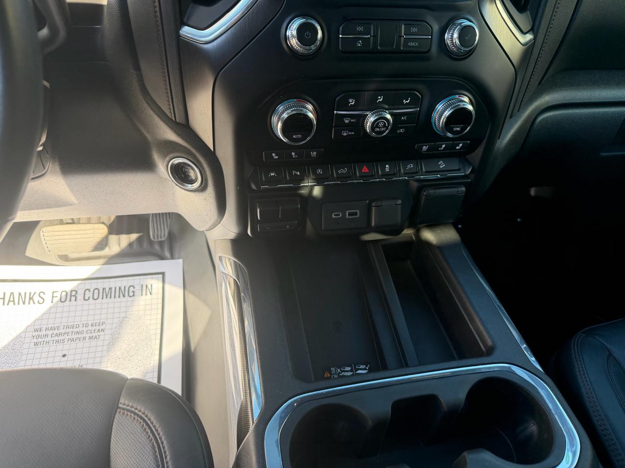 GMC Sierra 1500 4WD Crew Cab 147" AT4 2021