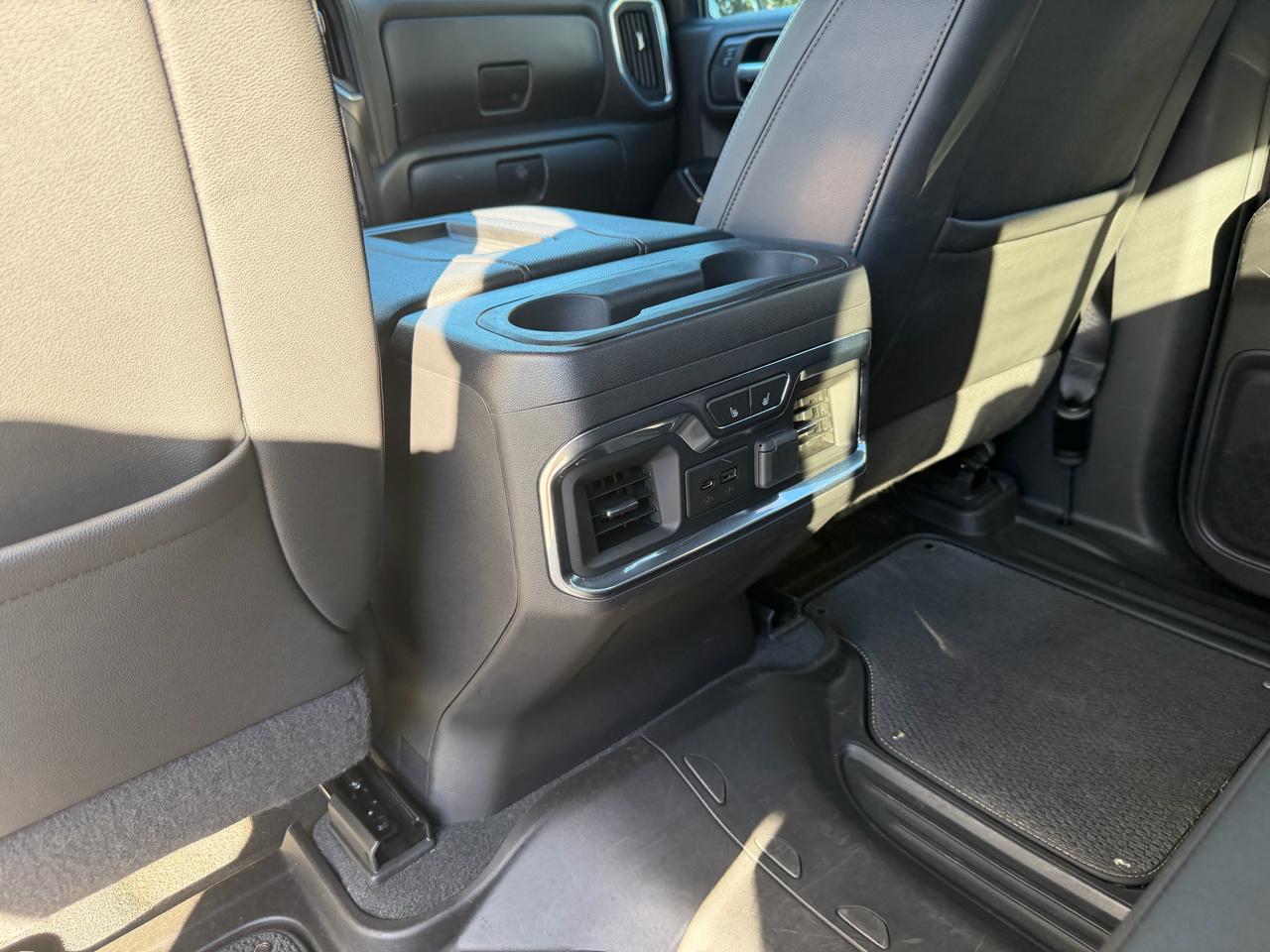 GMC Sierra 1500 4WD Crew Cab 147" AT4 2021